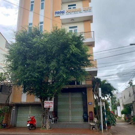 Phuong Huy Hotel Buon Ma Thuot Bagian luar foto